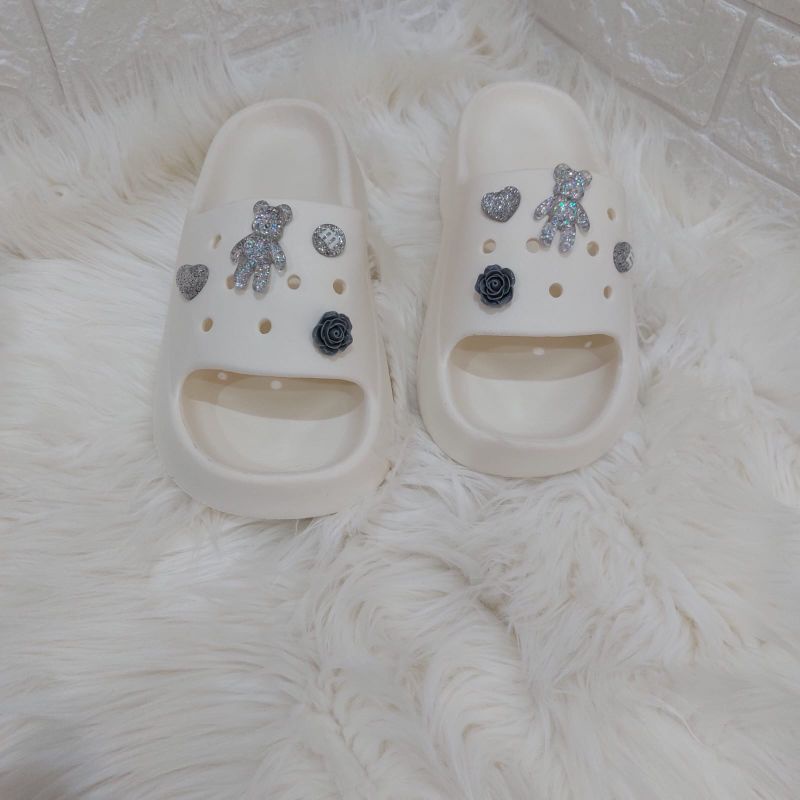 Sandal Viral cross TEDDY BEAR Fashion Wanita Import