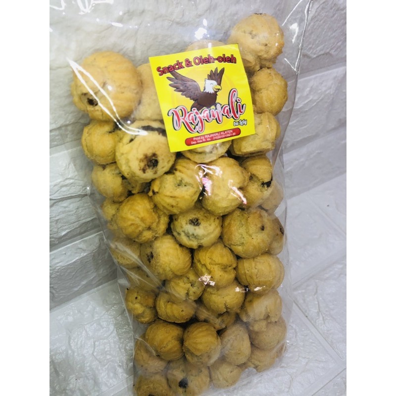 

Soes Coklat melted 250gr / Soes Coklat Lumerr crunchy / Soes Taro / Soes Keju / Soes Vanilla