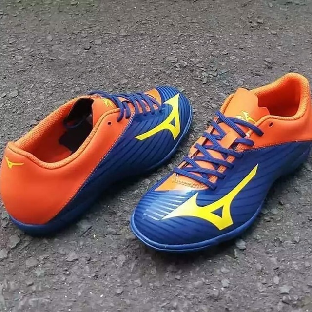 harga sepatu futsal mizuno basara 103