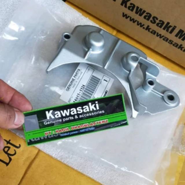 Cover tutup super kips bagian atas ninja r ninja rr old new ninja rr silver original Kawasaki