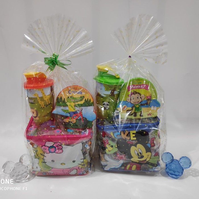 

Unik paket bingkisan anak/paket murah/paket souvenir ultah/ paket tas dll terbaik