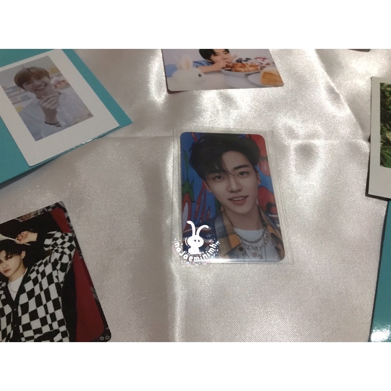 PC PHOTOCARD MD MERCHANDISE HOT SAUCE POP UP PHOTO HOLDER MAGNET STANDEE KEYRING JAEMIN