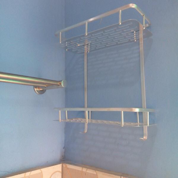 Rak Dinding Toilet Kamar Mandi
