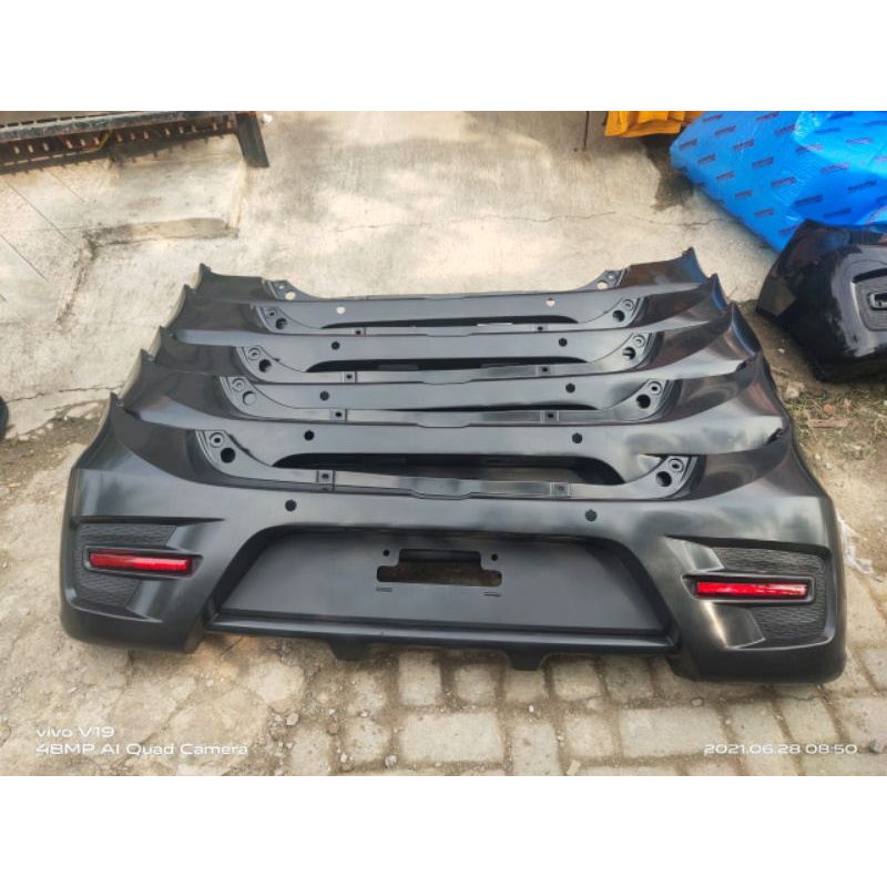 bumper belakang ayla agya