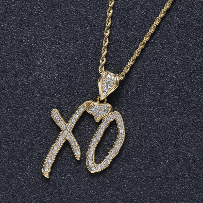 Kalung Liontin Kristal Zircon Desain Huruf Xo Frozen Gaya Hip Hop Rapper Klasik Untuk Pria