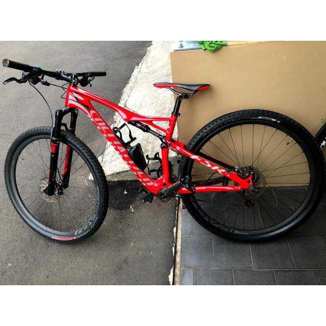 SEPEDA MTB SPECIALIZED EPIC