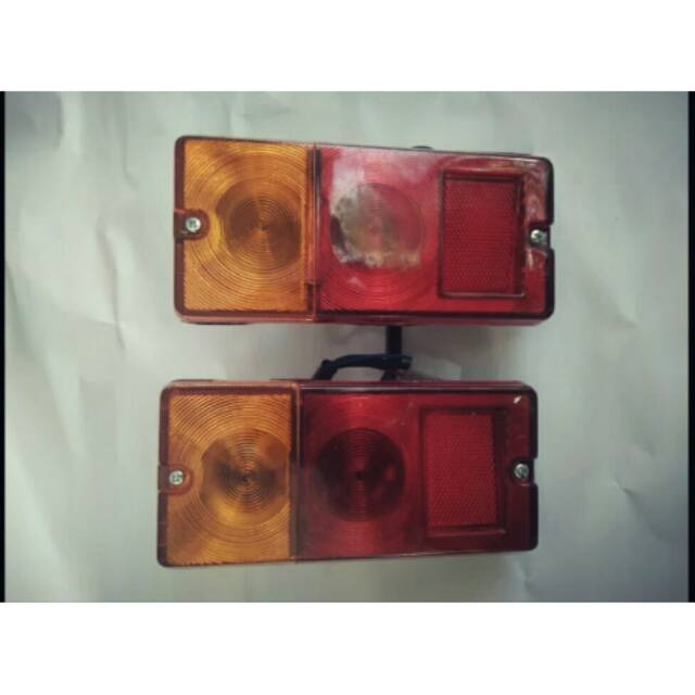 Lampu stop Daihatsu zebra 1,0 zebra s89 1,3 dan Espass pick up sepasang plus bohlam
