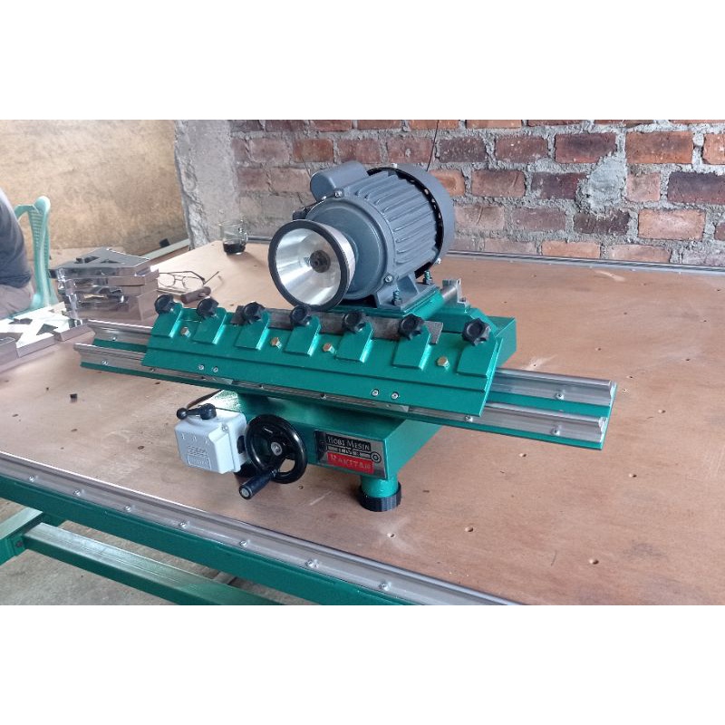 

mesin asah pisau planner dan jointer 51 cm