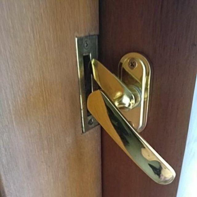 Rambuncis Jendela Kuning Gp- Grendel Kunci Pintu Jendela Murah - Pengait Jendela - Selot Jendela