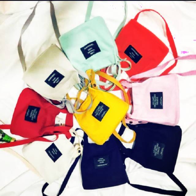 Tas selempang kanvas import model korea