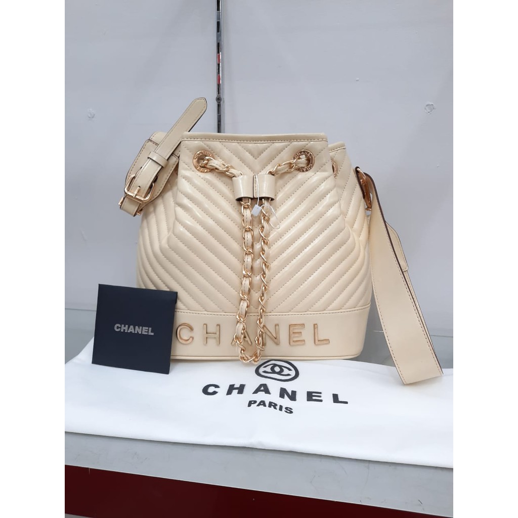 TAS CHANEL SERUT EMBOSS