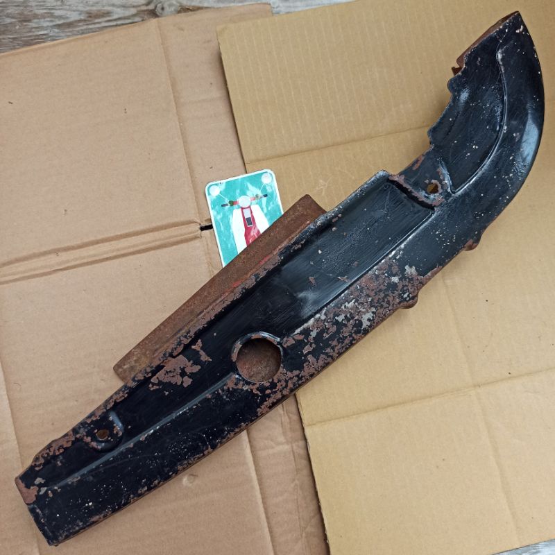 katengkas tutup rantai bawah Honda GL CB 100 125 CG ori original second bekas copotan