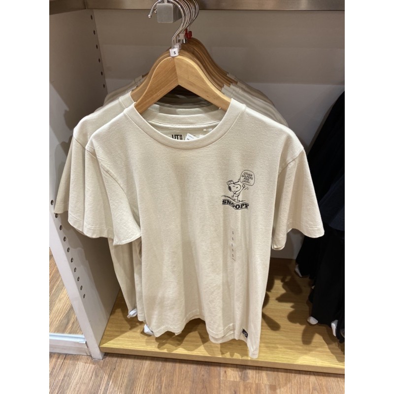 UT TSHIRT PEANUT VINTAGE LENGAN PENDEK PRIA - UNIQLO