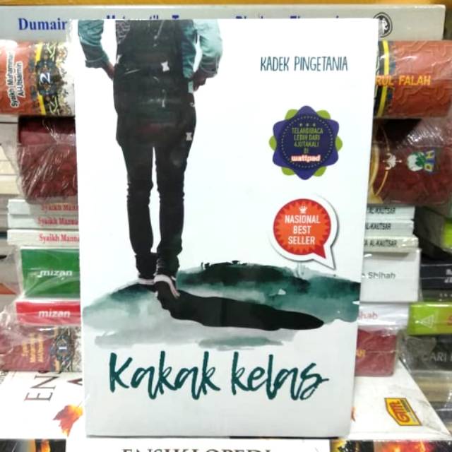 NOVEL Kakak Kelasoleh KADEK PINGETANIA