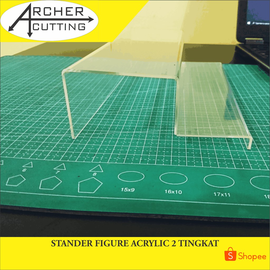 STANDER / STAND DISPLAY FIGURE AKRILIK 2 TINGKAT TANGGA AKRILIK