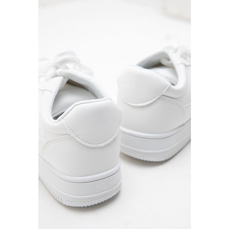 Berrybenka - Sepatu Sneakers Wanita Sofia Soar Low Ankle Sneaker-4