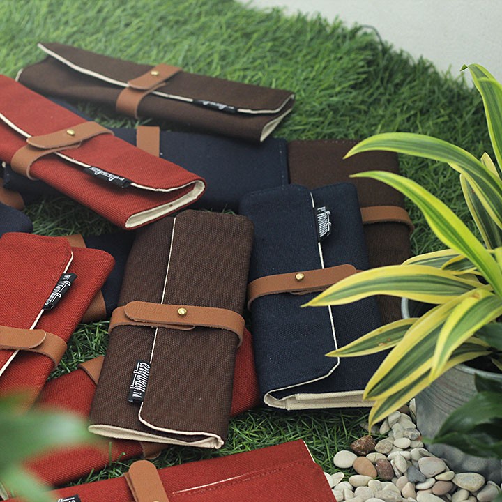 

OFFICE & STATIONERY | ALAT TULIS | EXCLUSIVE ROLL UP PENCIL CASE TEMPAT PENSIL GULUNG LARIS