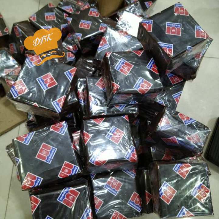 

Diamond coklat blok 250 gr