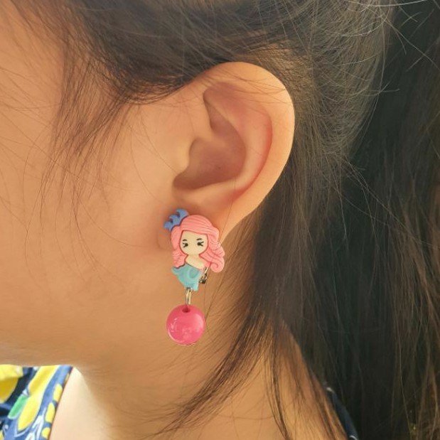 ANTING KOREA ANAK JEPIT MOTIF PRINCESS PRINCES CLAY GIWANG KAWAII LUCU IMPORT GIWANG AKSESORIS