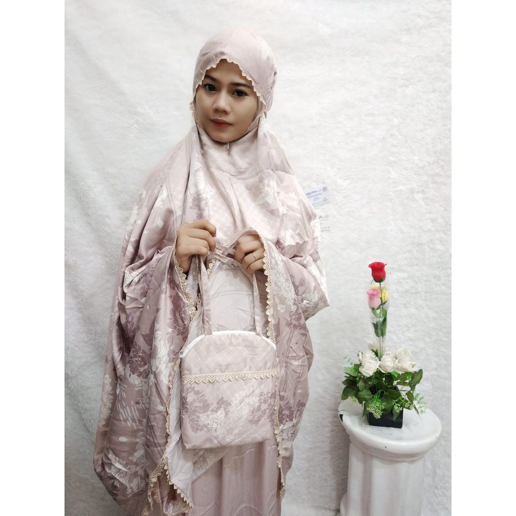 MUKENA ARMANI SILK RENDA DEWASA