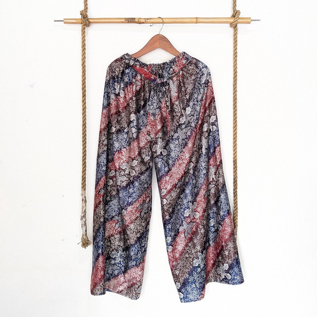 Celana Tidur Kulot Super Jumbo Bahan Rayon Big Size Wanita Premium Murah OOTD Celana Panjang Daily Cullote Tie Dye Shibori Kulot Panjang Wanita Pria XXL-Batik Bunga 5