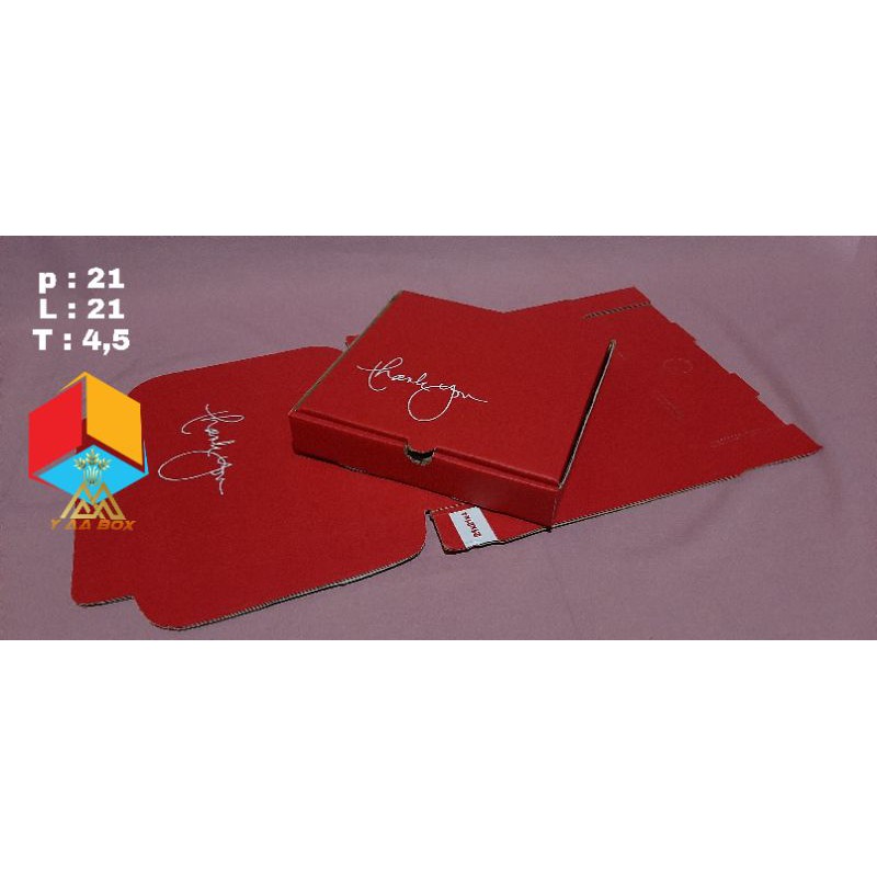 

KOTAK BOX/BOX PACKAGING 21 X 21 X 4,5