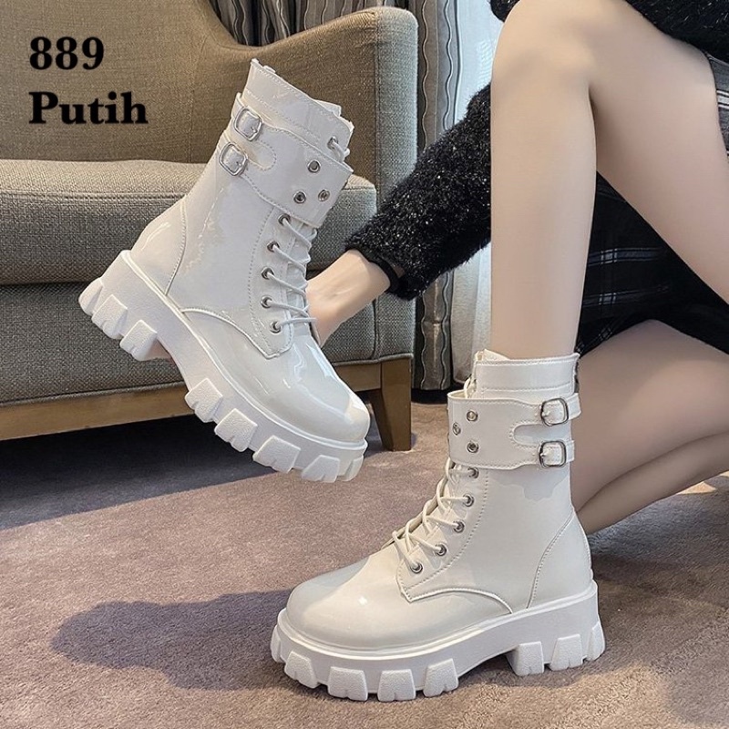 SEPATU BOOTS WANITA  889