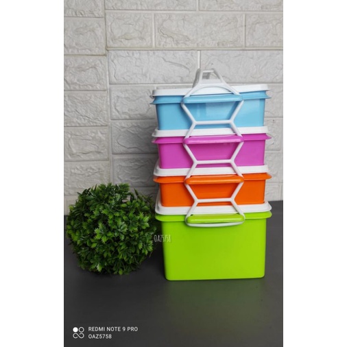 Rantang Plastik Hokaido