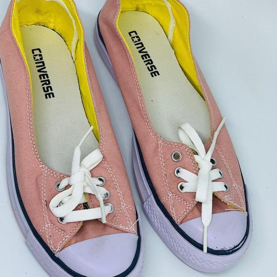 Best Seller.. Sepatu Wanita /Sepatu Converse Wanita/Slip on Converse/Ballerina Flatshoes/Sepatu conv