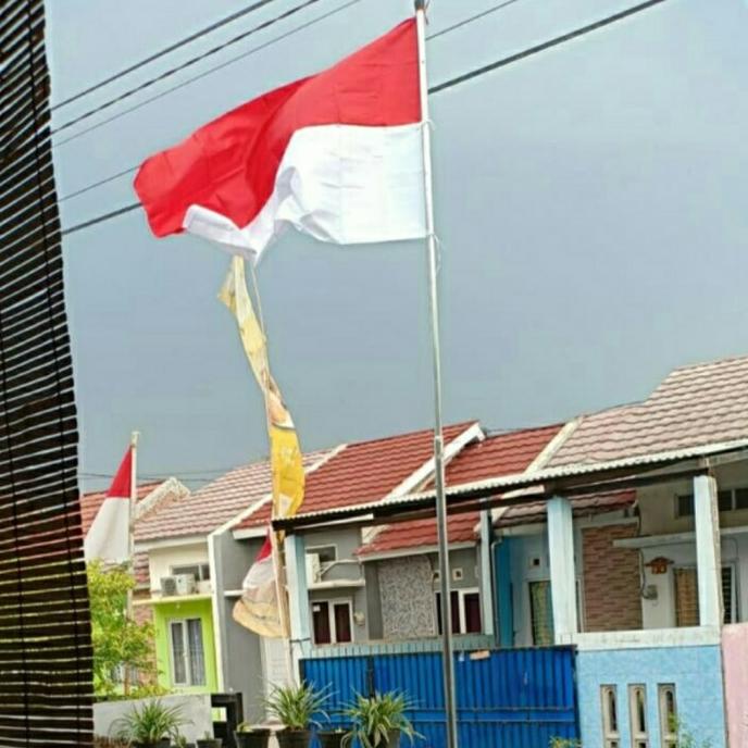 Tiang Bendera 3M + Bendera 80X120Cm