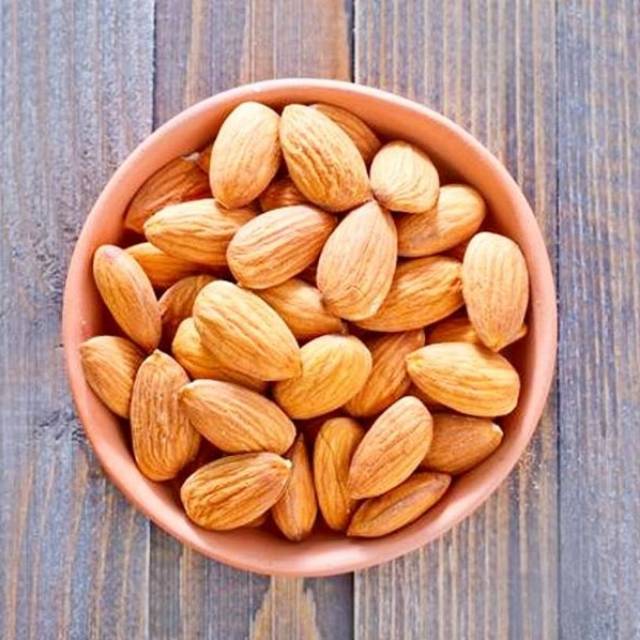 

KACANG ALMOND ( BLUE DIAMOND ) 1kg
