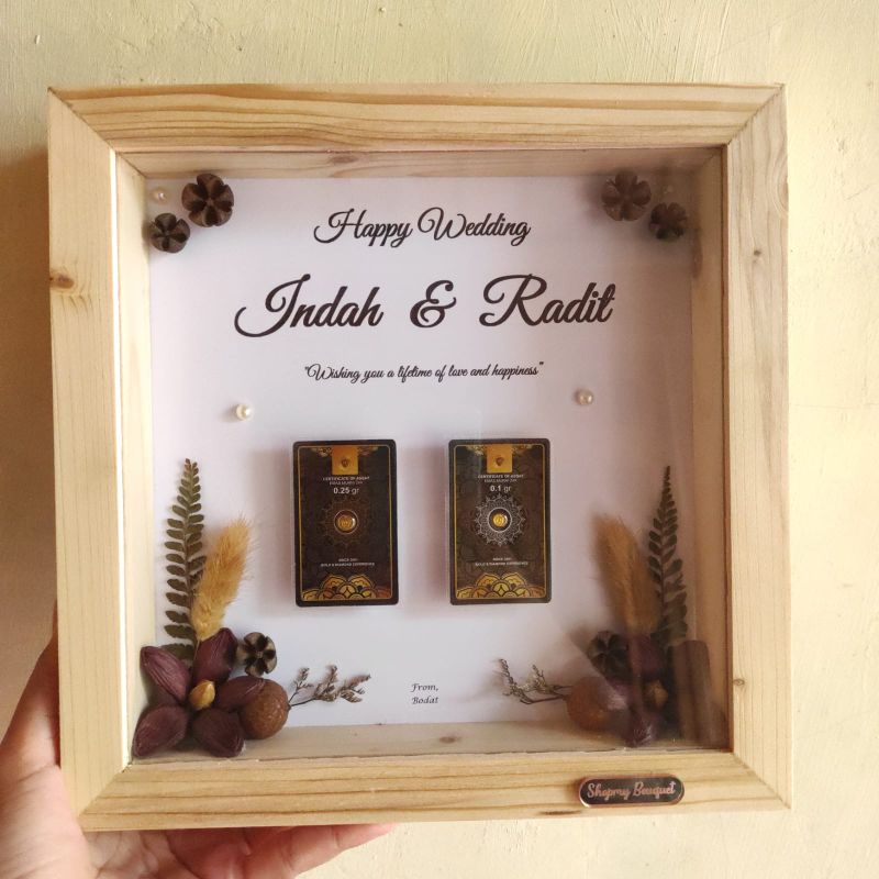 Frame Flower Mahar kado nikah ulang tahun tunangan mini gold antam