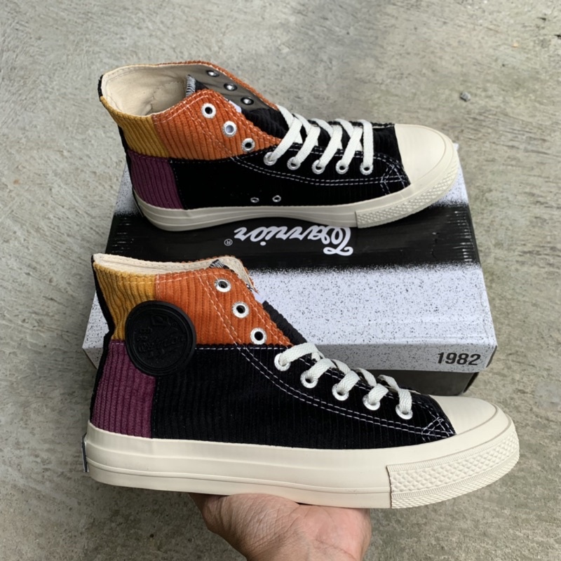 sepatu warrior high rainbow black purple