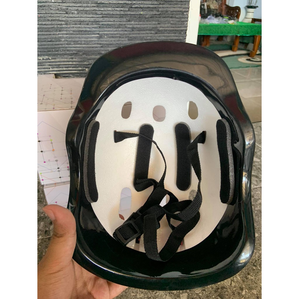 Helm Sepatu Roda Anak / Helm Sepeda Anak Cowo