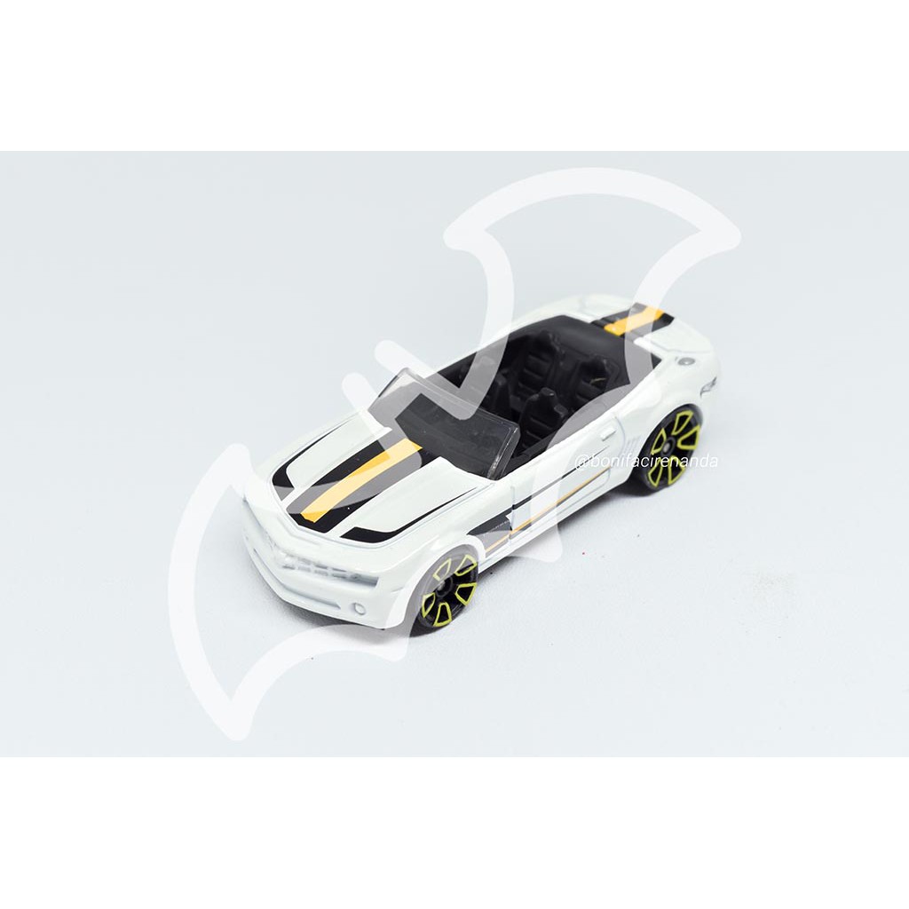 Hot Wheels Camaro Convertible Concept White Loose