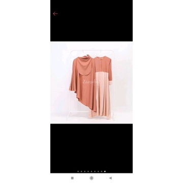 Preloved Luxury jacquard embos set khimar by zanuba warna coral size XL