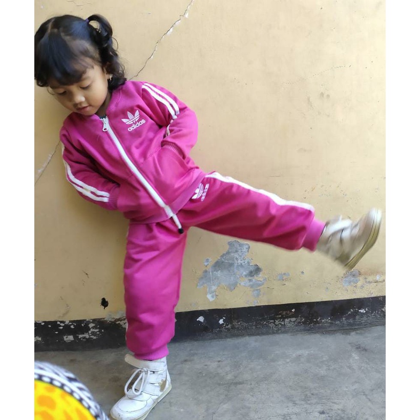 SETELAN JOGGER ANAK FREE BORDIR NAMA