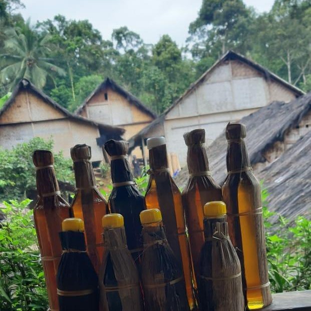 

Madu Kuning Baduy (325 mℓ, ukuran kecil)