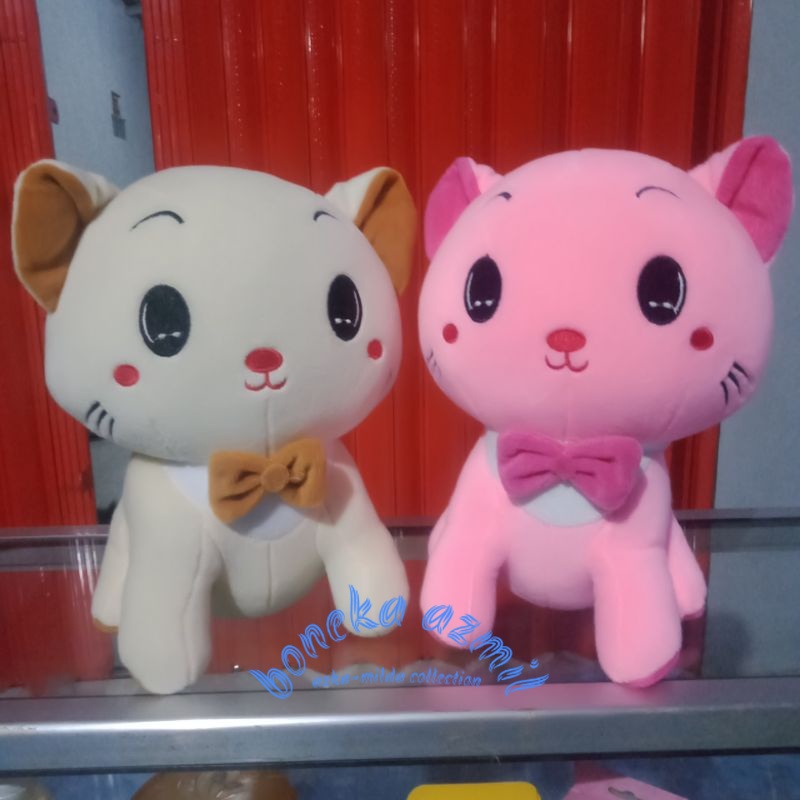 Boneka kucing duduk manis size l