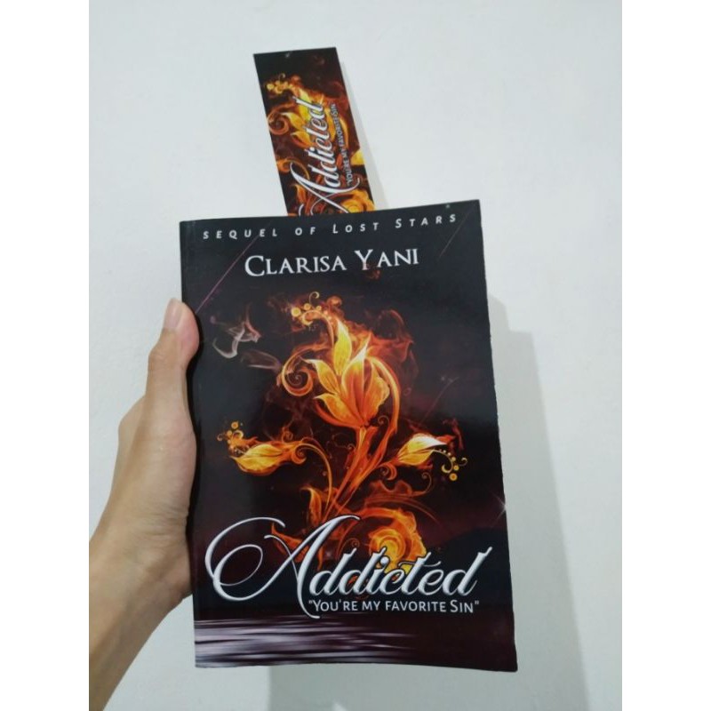 Novel ADDICTED by Clarisa Yani | Clarissa yani
