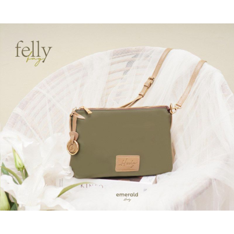felly bag moonzaya