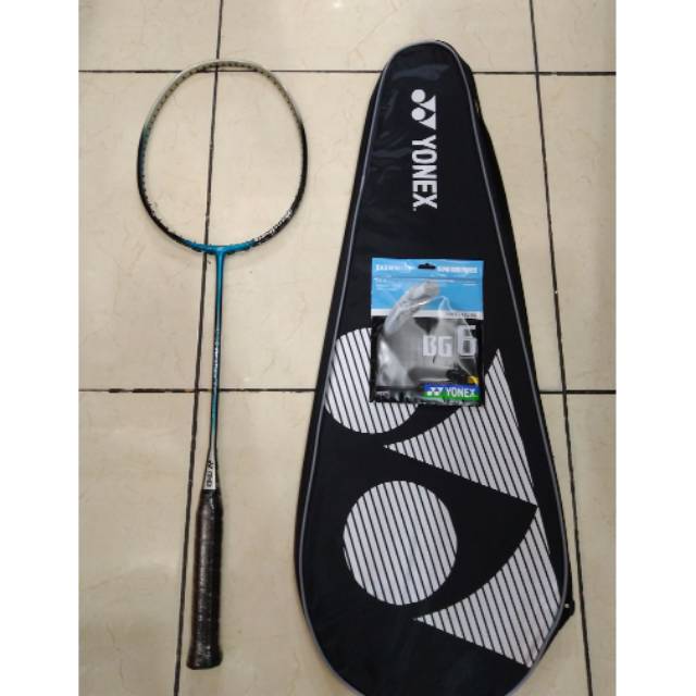 Raket Badminton / Bulutangkis YONEX MUSCLE POWER / MP 19 LIGHT DIJAMIN ORIGINAL