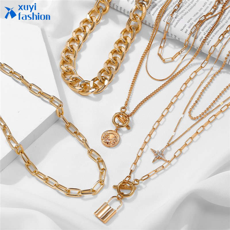 Mode Retro Emas Kalung Korea Lock Kupu Liontin Multilayer Chain Kalung Wanita Perhiasan Aksesoris