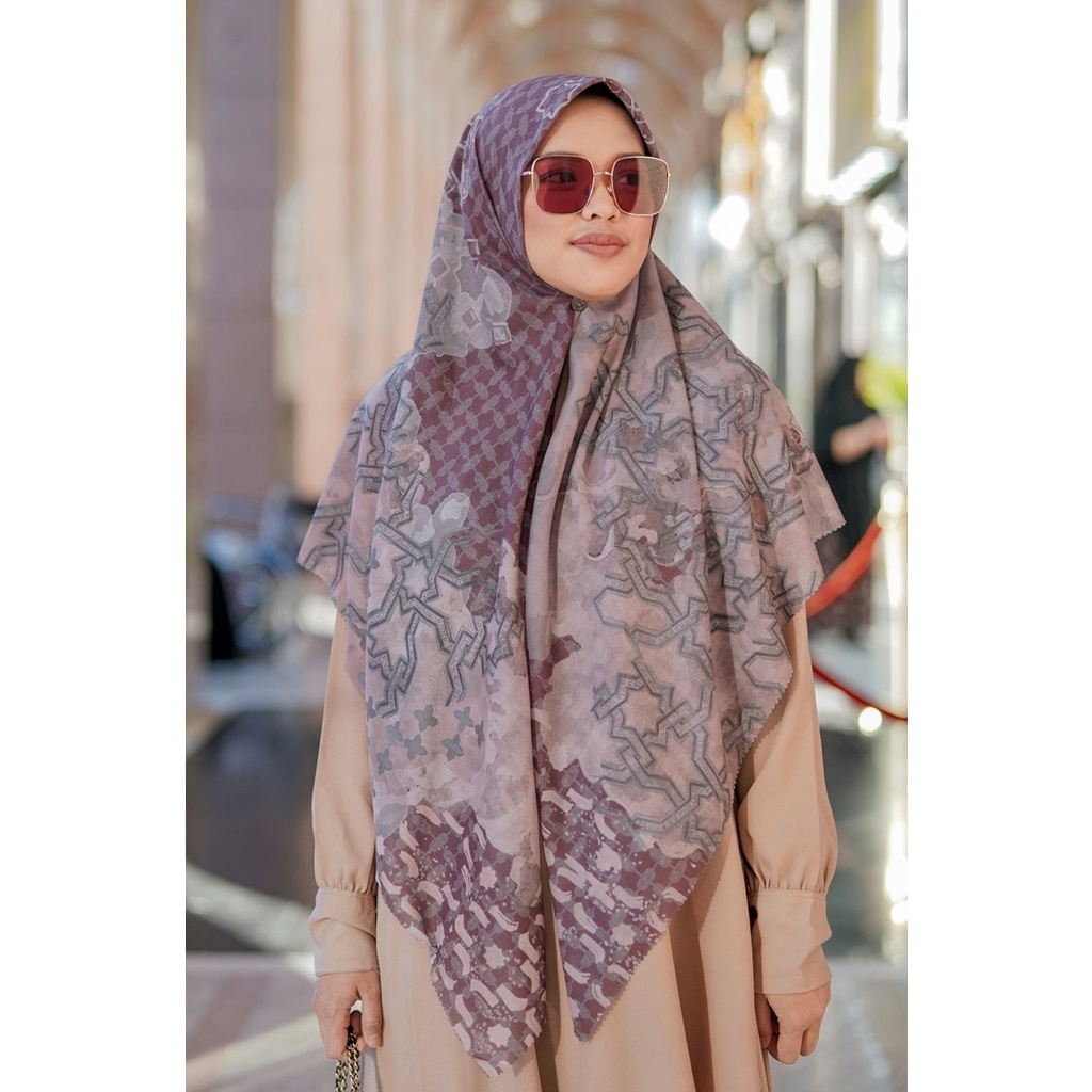 Buttonscarves Haramain Series Voal Square Berry XL / Regular Original Hijab Kerudung Premium