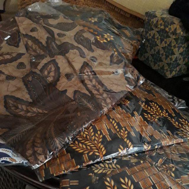 Pbi Ii Hem Kemeja Batik Modern Pria Ii Motif Hitam Manis Abu Jahal