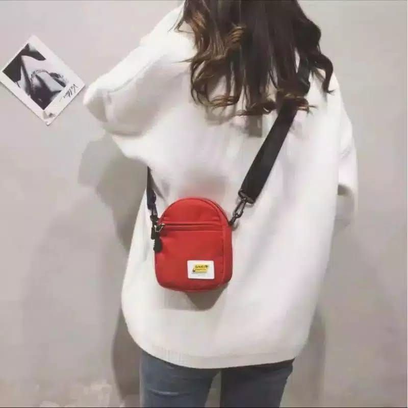 SlingBag Korea Style Fashion Wanita Tas Selempang