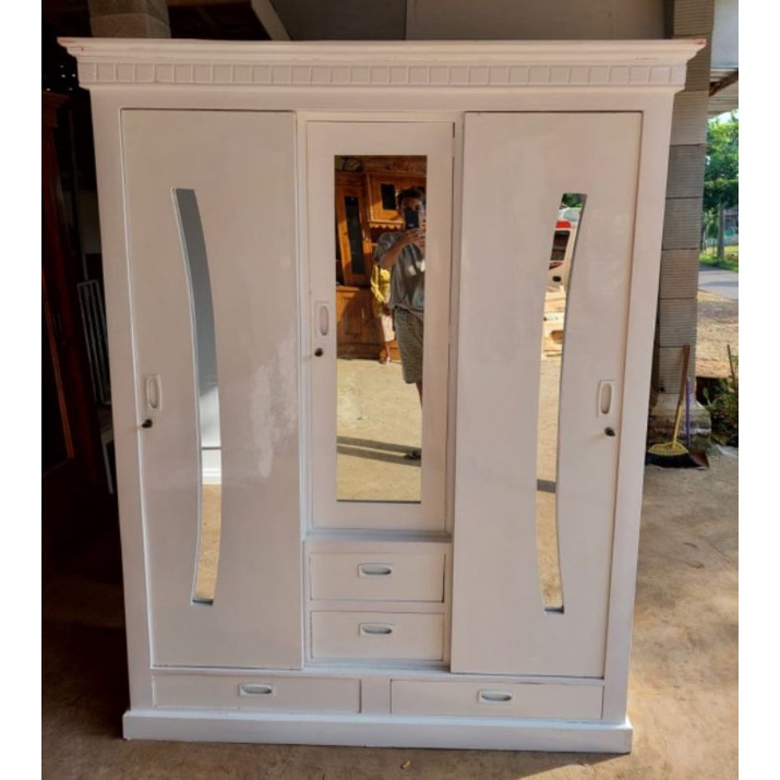 Lemari Jati Sliding duco putih 3 pintu