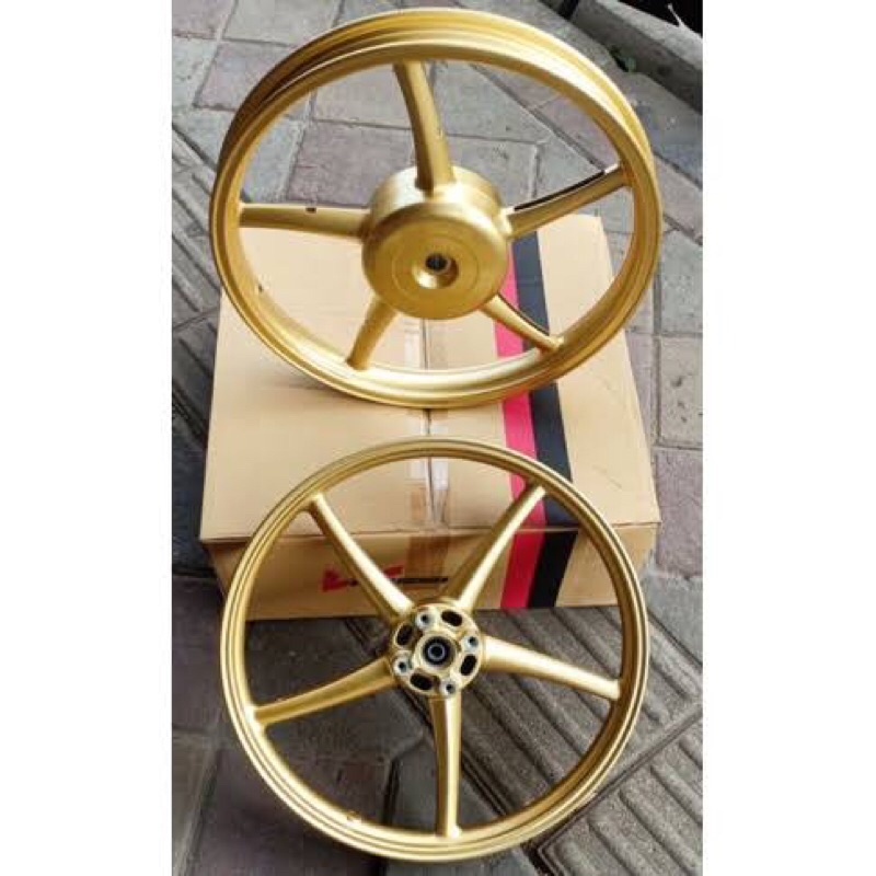 veleg sanca v rossi palang 5 ring 17 ukuran 140-160/veleg rossi/veleg sanca/rossi ring17/sanca vario