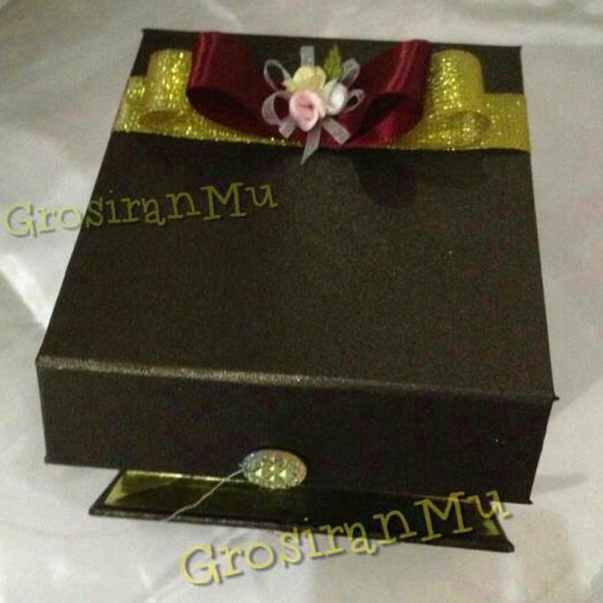 

Kotak Kado Exclusive Mewah Unik Cantik Ulang Tahun Hut Ultah Romantis