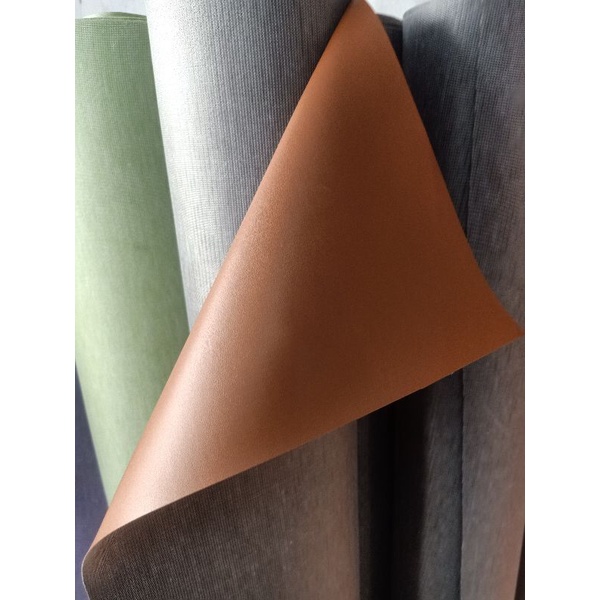 KULIT SINTESIS/KULIT IMITASI MOTIF POLOS bisa buat perlak bayi-Coklat bata